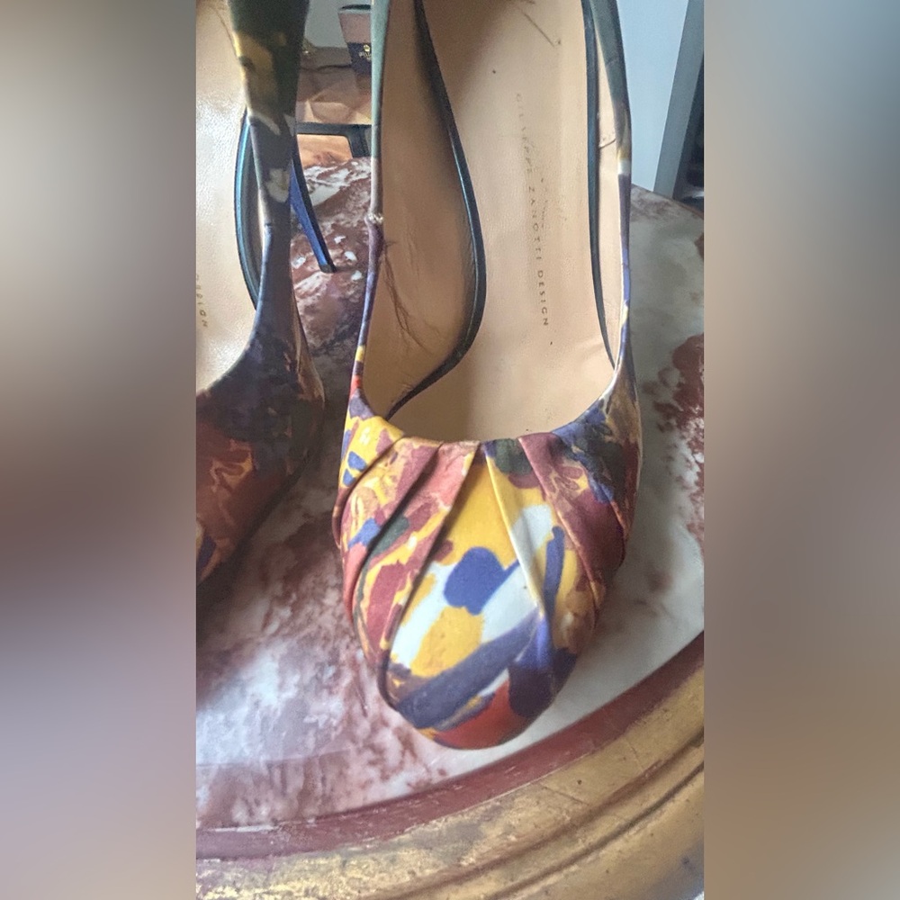 Giuseppe Zanotti Floral Multicolor Satin Heels 9.5 - Picture 13 of 16